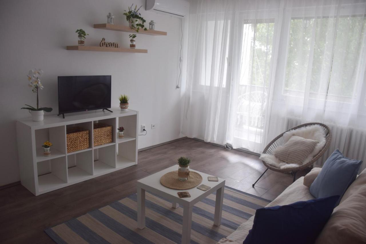 Feel Danube Apartment Zemun المظهر الخارجي الصورة
